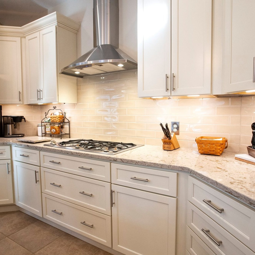 Kitchen photo - Taylorville Home Source